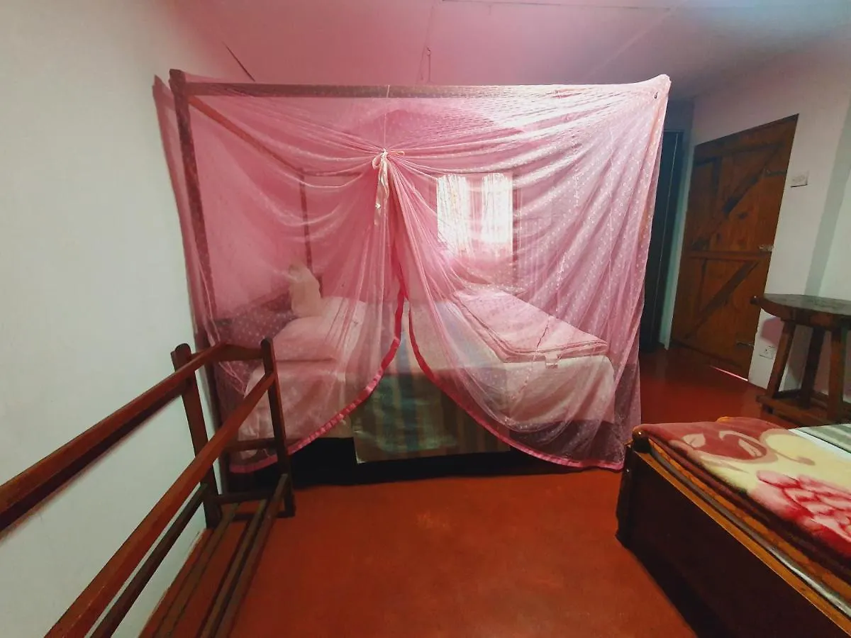 Homestay Greenland Wooden Cottage Nuwara Eliya