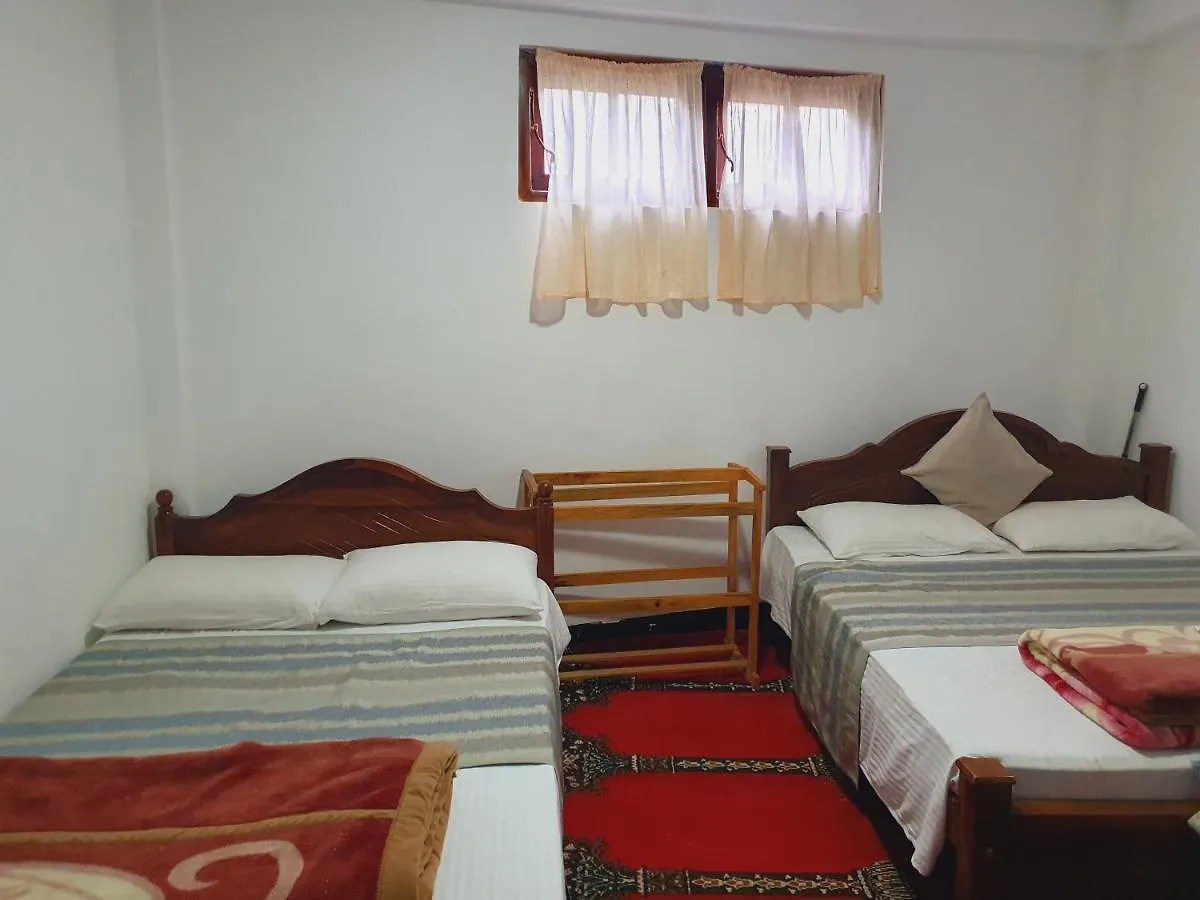Homestay Greenland Wooden Cottage Nuwara Eliya