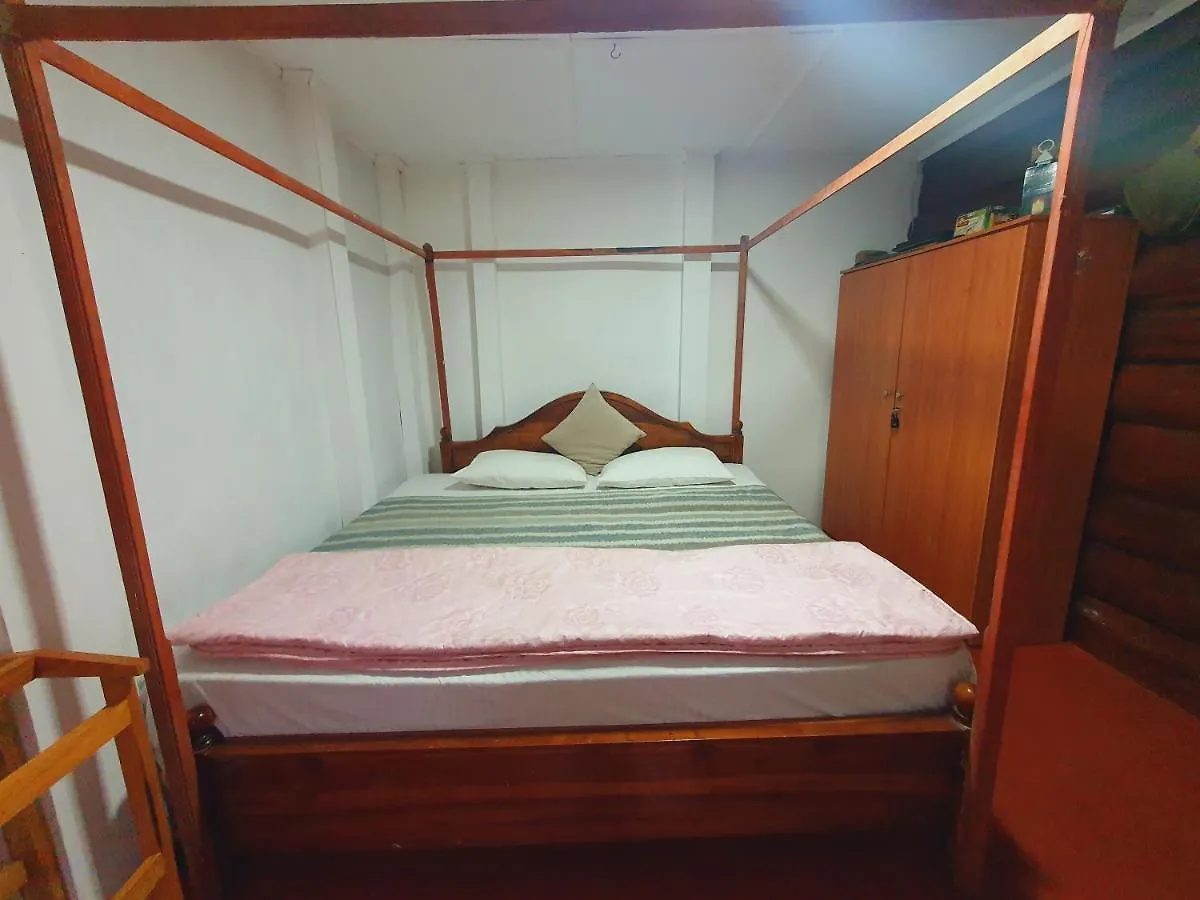 Greenland Wooden Cottage Nuwara Eliya Homestay